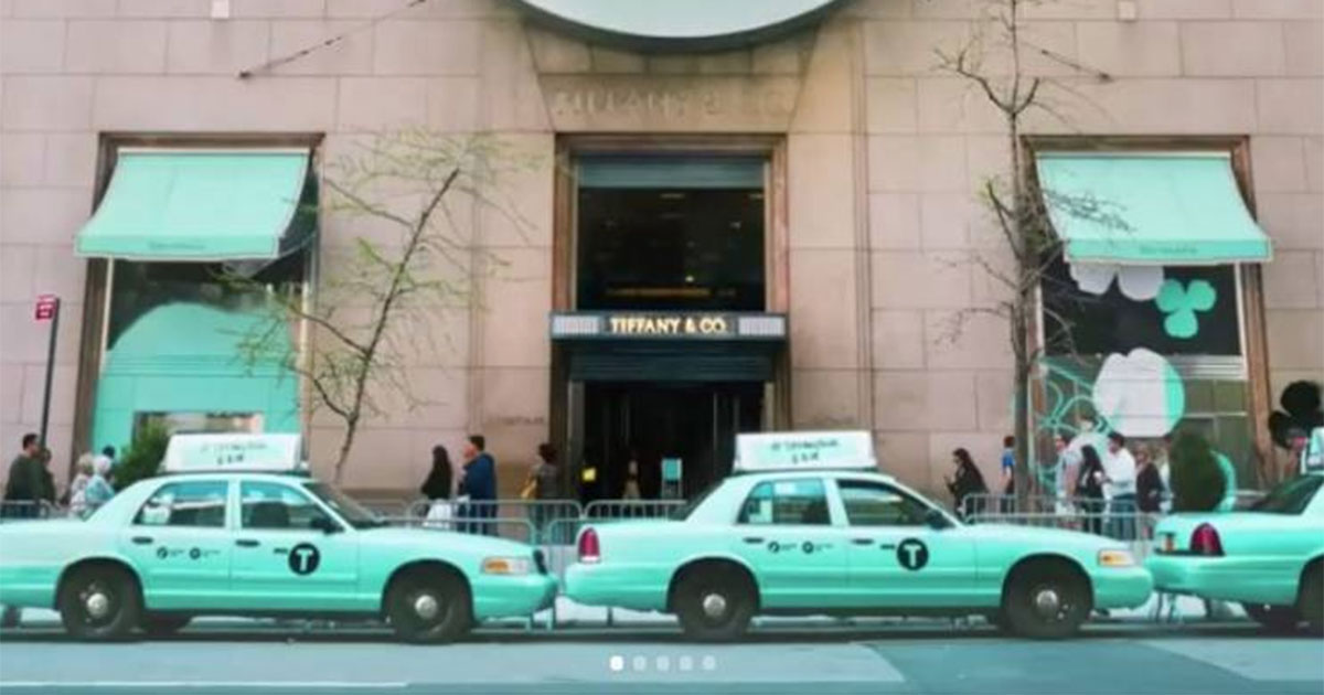 Im Mai fuhren viele Taxis in "Tiffany-Blue" durch New York.