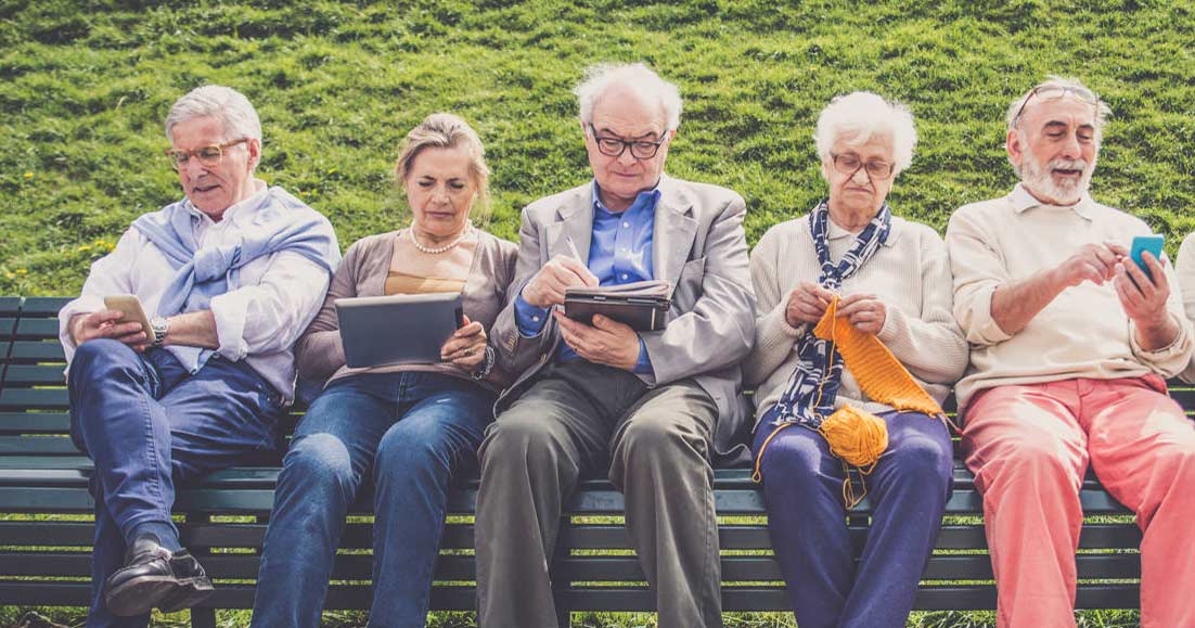 Die Generation 60+ entdeckt immer mehr den Online-Handel für sich.