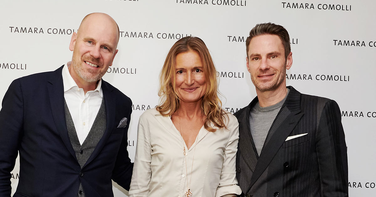 John Schlüter ist zurück in der Schmuckbranche und nun Marketing- und E-Commerce-Chef bei Tamara Comolli. Das Foto zeigt ihn (rechts) neben den beiden Managin Directoren Matthias Heimberg und Tamara Comolli.