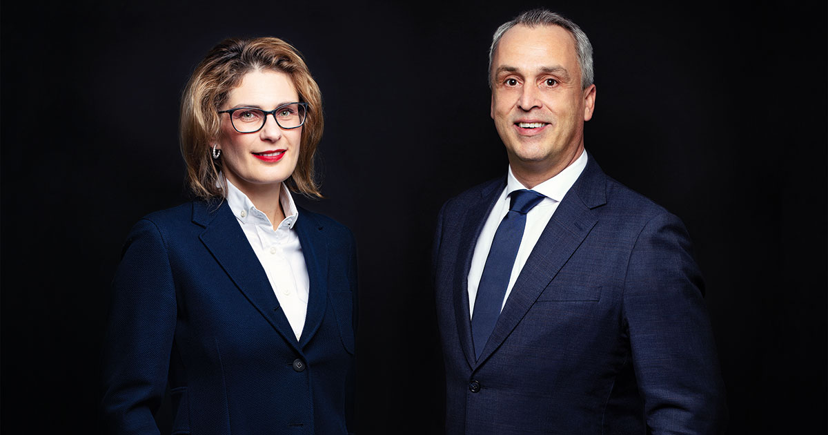 Anke Schmidt und Frank Heringer von der DiamondGroup haben genau analysiert, warum ihre Juwelierpartner 2020 mehr Umsatz gemacht haben. Vor allem konnten sie durch den B2C-Webshop Neukunden gewinnen.