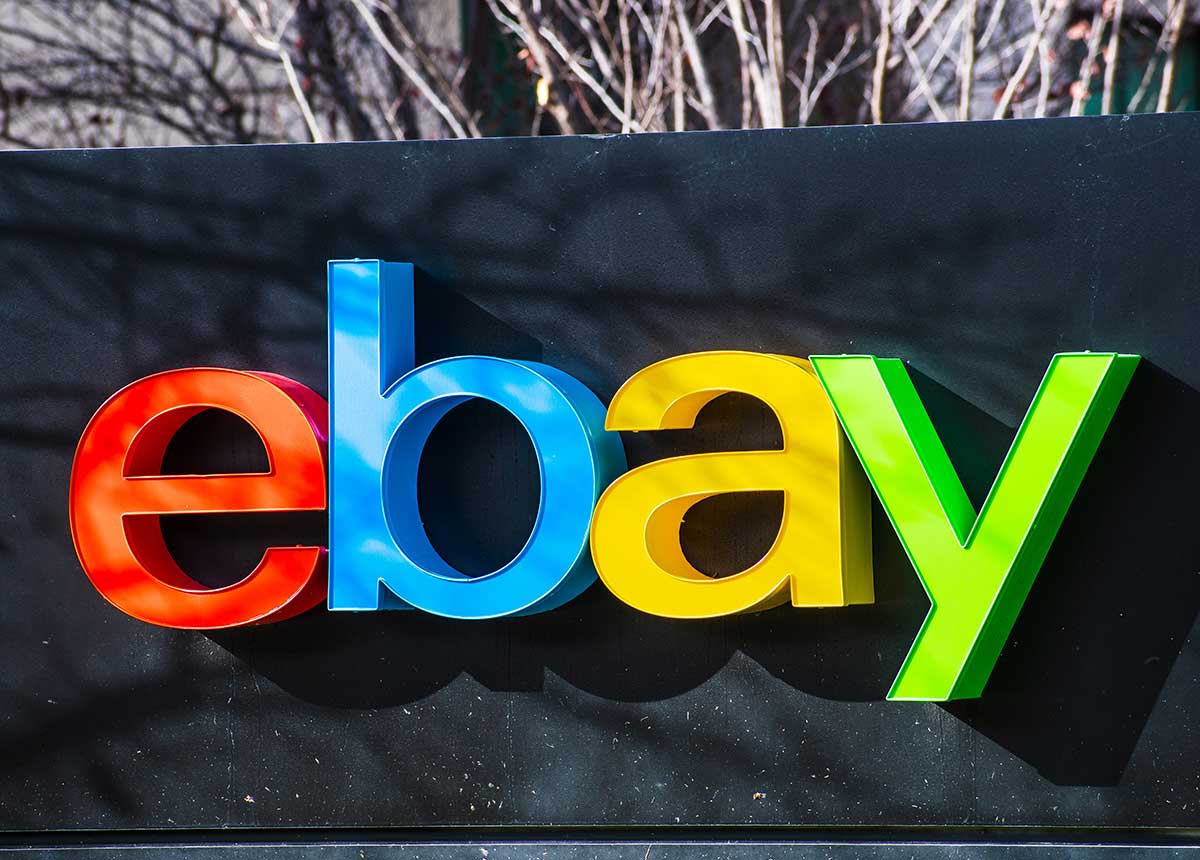 EBay stellt einen neuen Ankaufservice für Luxusuhren vor. (Credit: Sundry Photography / Shutterstock.com)