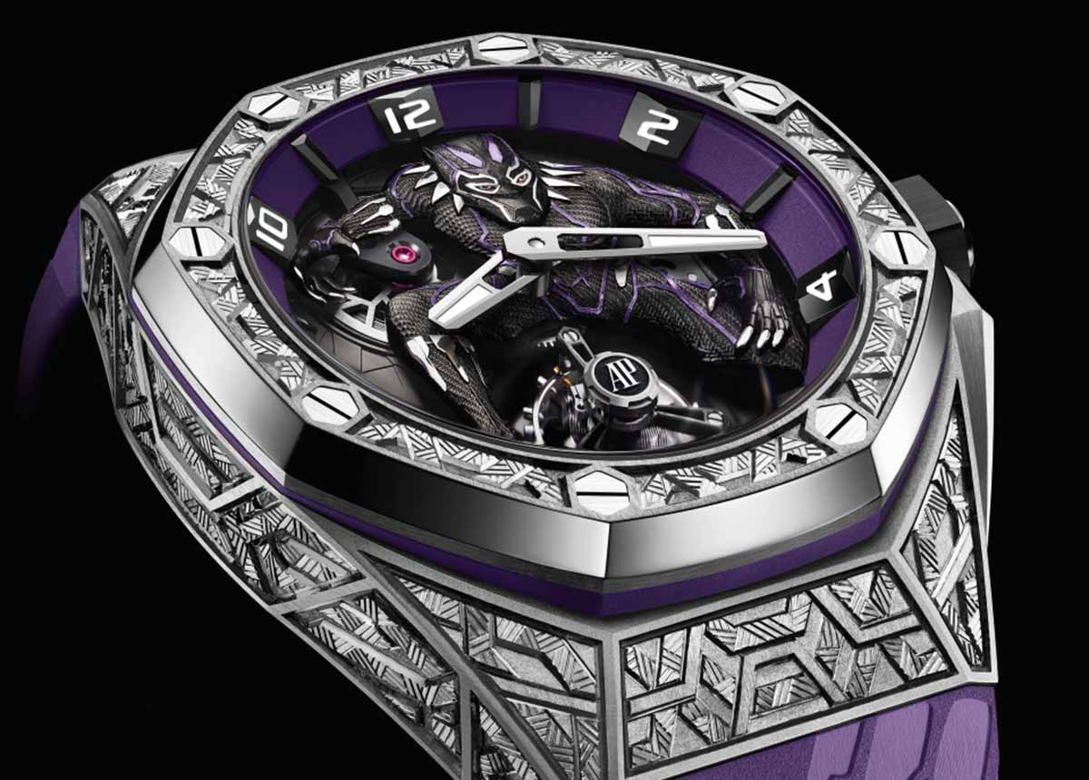 Das erste Modell aus der Marvel Super Hero Serie: die Royal Oak Concept „Black Panther“ Flying Tourbillon.