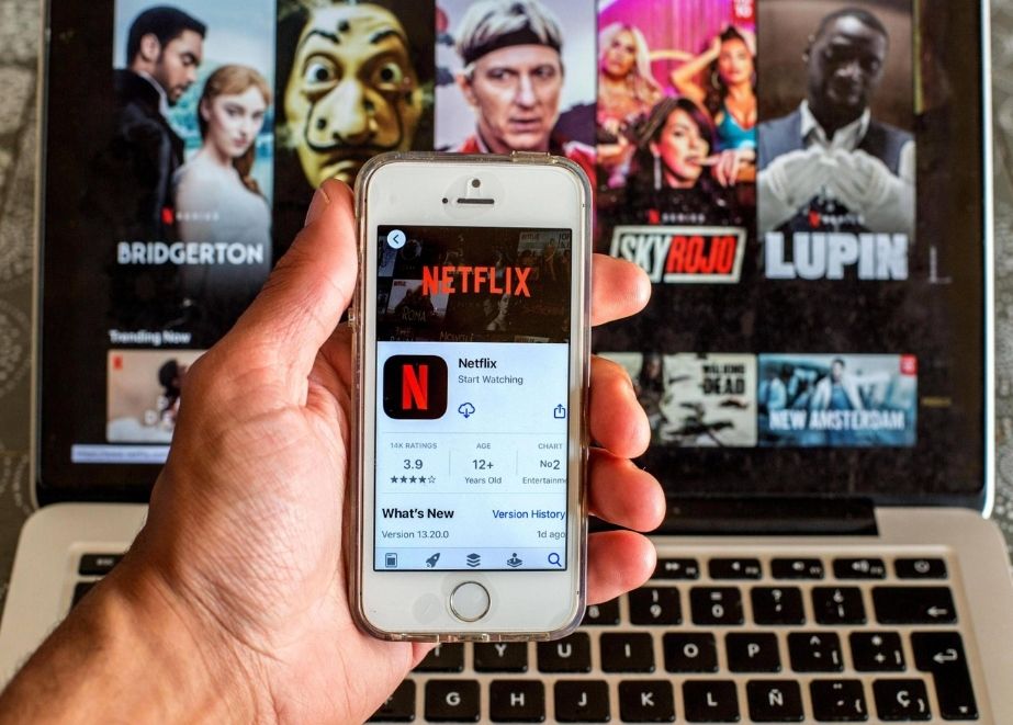 Seit Juni betreibt Netflix einen eigenen Online-Shop. Bild © IMAGO\ Thiago Prudencio