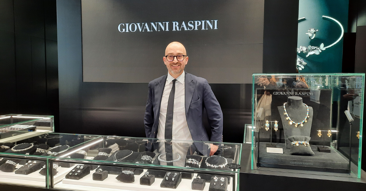 Stolz und glücklich, wieder auf der Inhorgenta zu sein: Giovanni Raspini Gabriele Rossi Head of Export and Retail, Gabriele Rossi.