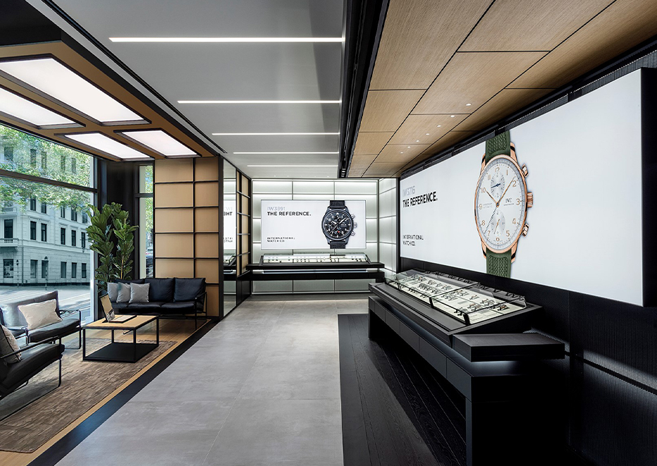 IWC_Schaffhausen_Boutique_Berlin_Kurfürstendamm_Glasvitrine